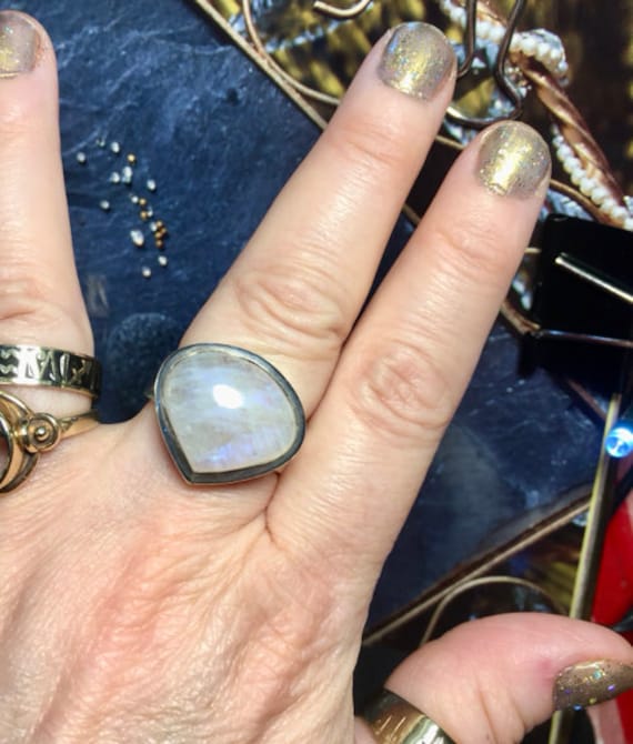 Vintage Statement Rainbow Moonstone Ring, Fat Tea… - image 1