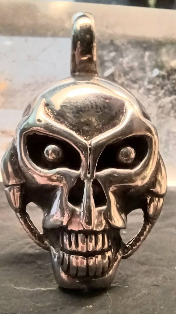 Rare Vintage Solid Silver Skull - Alien Pendant w… - image 1