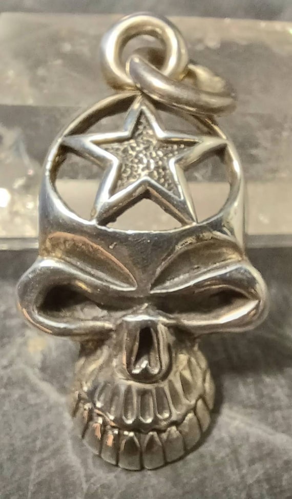 Vintage Hallmarked Silver Star Skull Pendant,  ra… - image 1