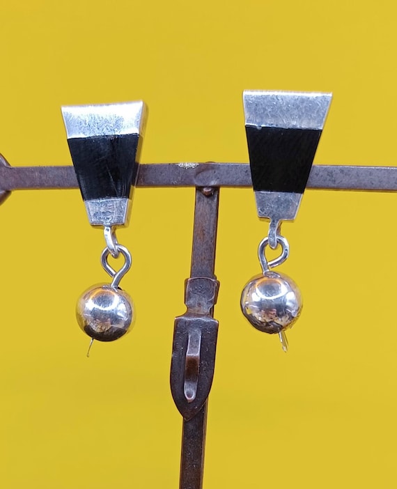 Vintage Little Silver 925 Black Onyx Art Deco Inspired- Ball