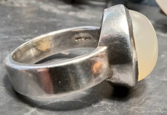Vintage Hallmarked Solid Silver, Moonstone Ring. … - image 3