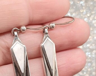 Vintage little Silver 925 & Mother of Pearl Art Deco style Earrings.