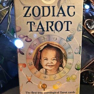 Carte dei Tarocchi dello Zodiaco. Inscatolato, Sigillato, Nuovo di zecca Fuori Stampa OOP Deck