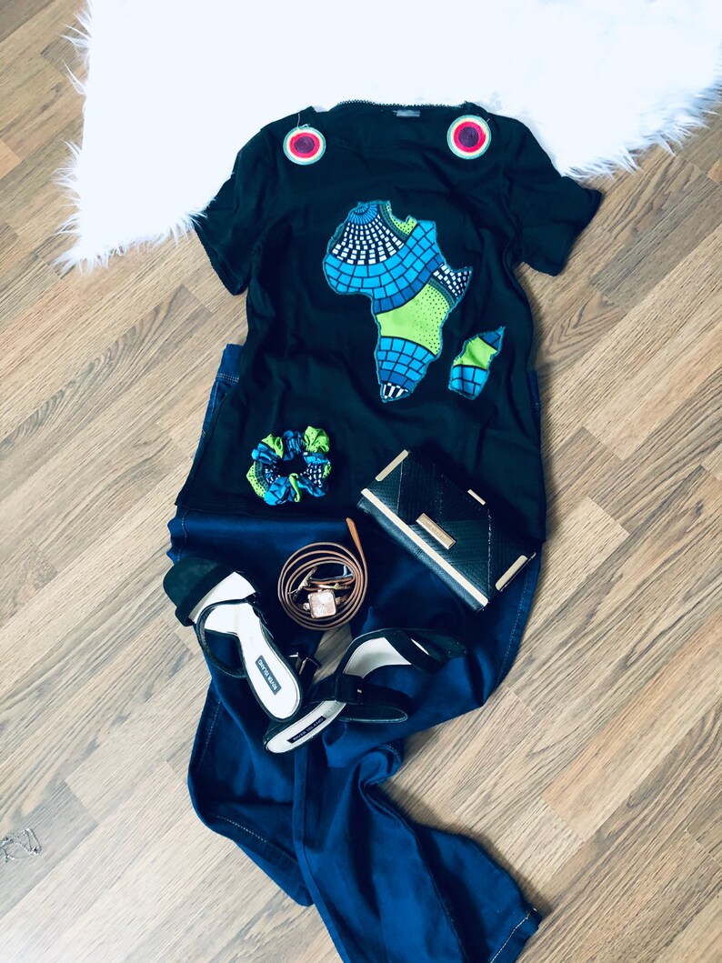 Afrocentric Ladies T-shirt\u2019s