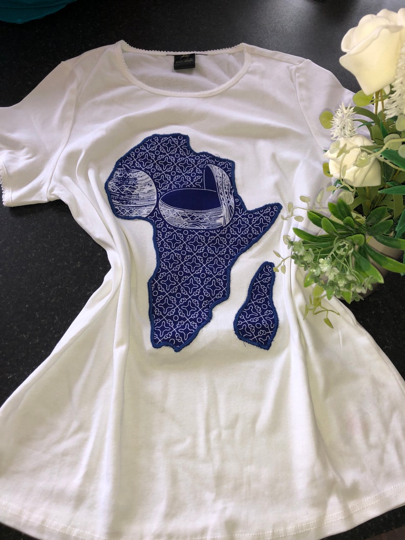 Afrocentric Ladies T-shirt\u2019s