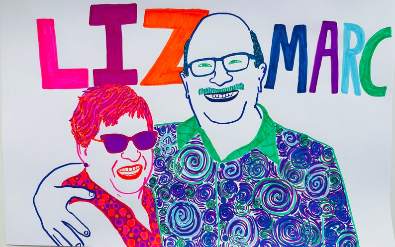 Op de afbeelding: Een kleurrijke illustratie van een stel, Liz en Marc, met een draaiend patroon op het shirt van de man. De vrouw draagt een zonnebril en een shirt met stippen. De namen Liz en Marc staan in grote, kleurrijke letters boven hen.