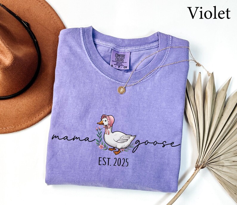 Comfort Colors® Mama Goose Shirt, Funny Mama Shirt, Mothers Day gift, New Mama gift, Funny Mom gift, Goose Mama Shirt, Mama Gift Shirt bild 7