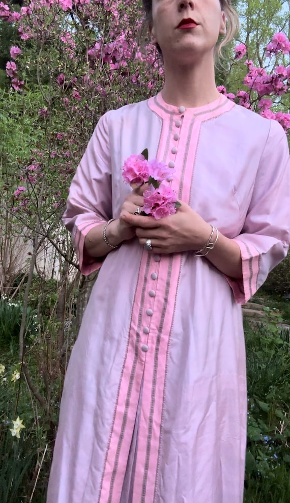 1960s Silk Indian Kaftan Lotus pink