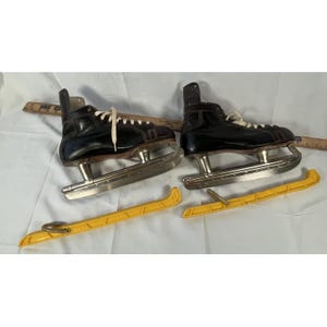 Vintage Ice Skates Brown Leather - Etsy display picture 2