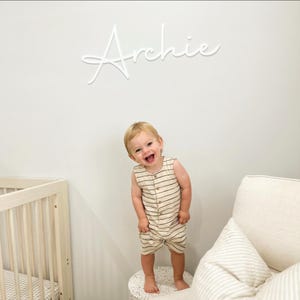 Personalised Matte White Acrylic Name Script Plaque Wall Sign, Personalised Nursery Decor, Personalised Room Sign for Kids & Babies.
