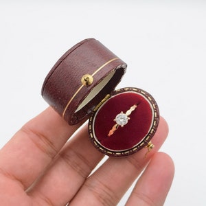 Caja de anillo ovalada de estilo vintage, color rojo real, hecha a mano, juego de compromiso y boda, elegante caja de recuerdos, foto nupcial, caja de anillo vintage