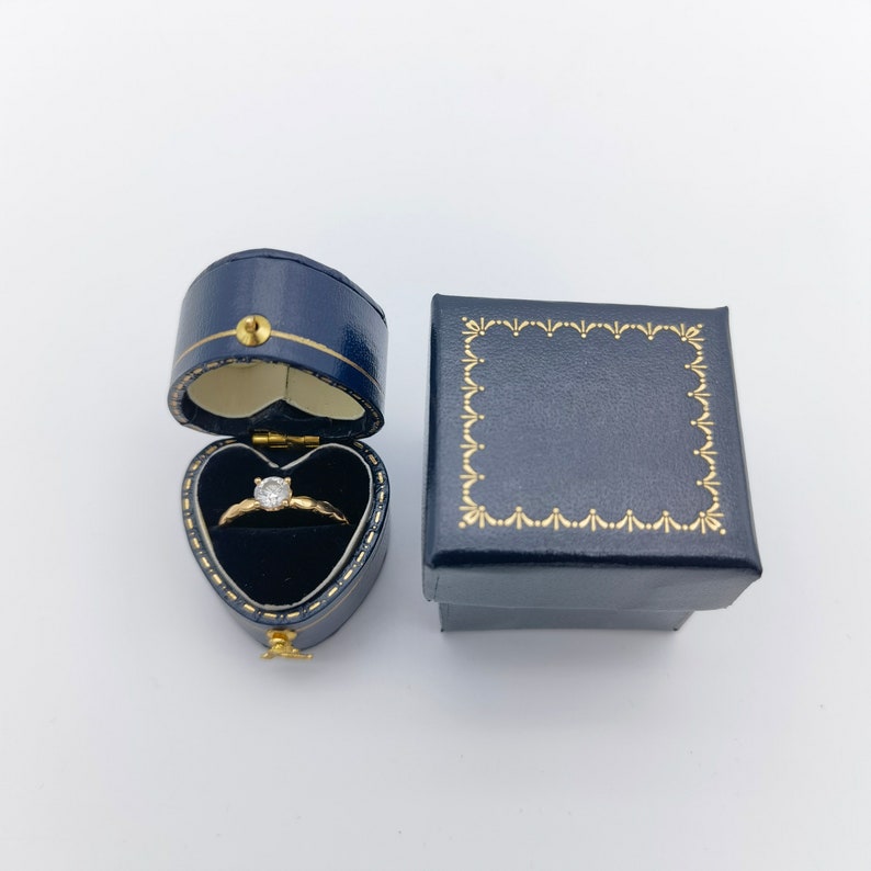 Scatola porta-anello a forma di cuore vintage fatta a mano, elegante scatola porta-anello per fidanzamento e matrimonio, foto della sposa, scatola porta-anello vintage immagine 5