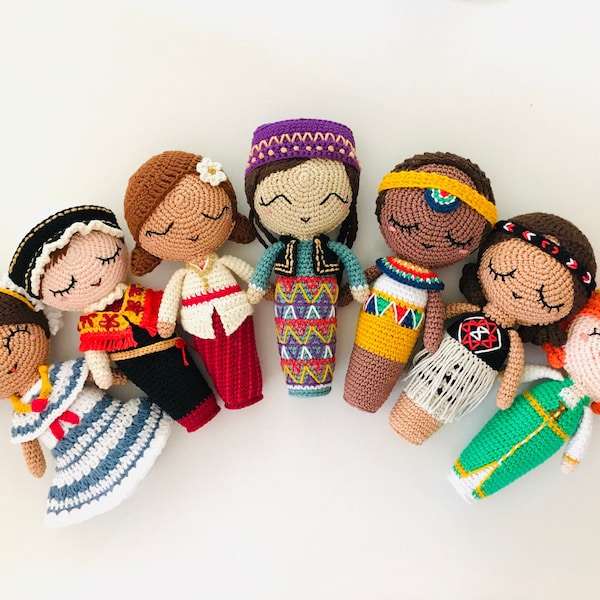 World of Dolls Collection (*D*) - PATTERN BUNDLE - crochet - amigurumi - Panama, Slovenia, Indonesia, Uzbekistan, Zulu, Māori, Ireland