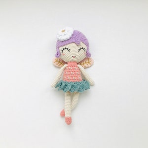 Hana, a Fada do Jardim - PADRÃO DE CROCHÊ - da coleção Fairies & Fantasy - amigurumi - boneca de crochê - potes oche