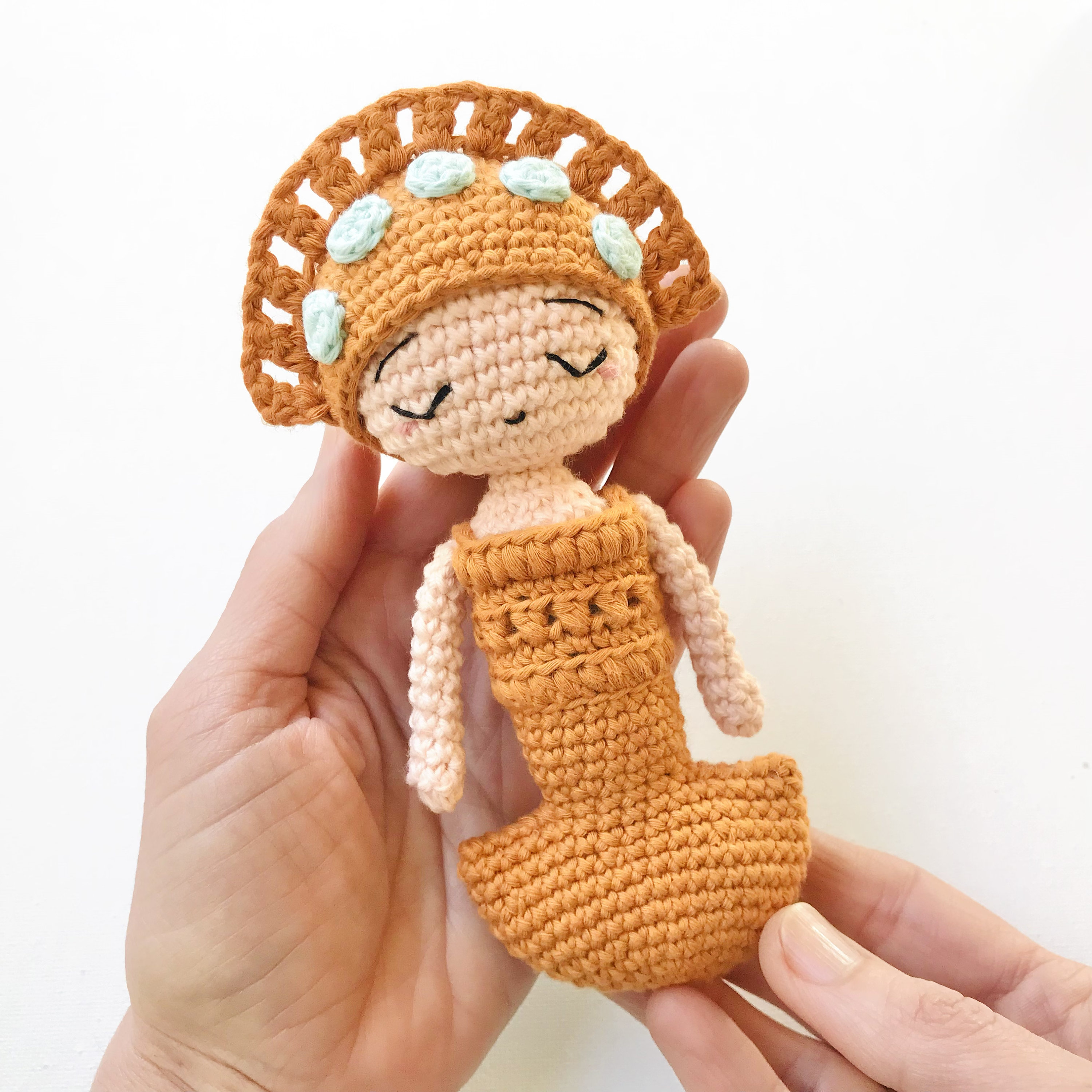 ★AMl PARlS★ AMI UTS075 726 136 PARIS FRANCE Crochet Unisex Am[i]ulets (vol I) - CROCHET PATTERN by Oche Pots - 7