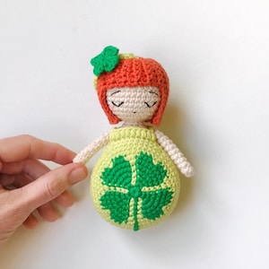 Four-Leaf Clover Am[i]ulet - CROCHET PATTERN by oche pots - amigurumi amulet doll, four leaf clover, good luck charm, lucky charm, Irish