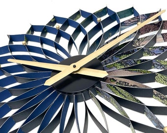 Geometric Clock | 25" | 17"