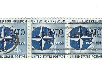 Tira de sellos antiguos de la OTAN de 4 centavos (3) – Estados Unidos, 1959 “Unidos por la Libertad” – Sellos postales