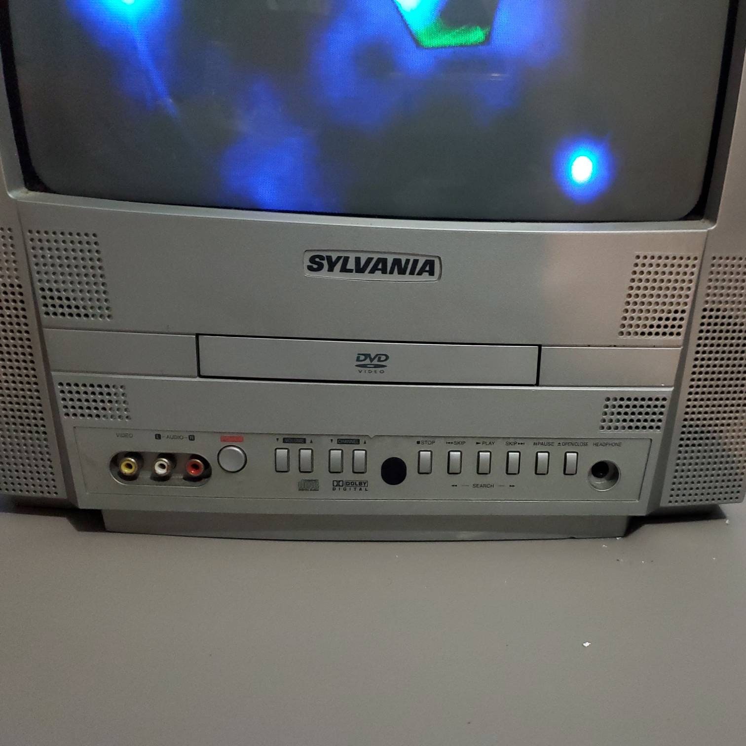 Sylvania model 6513DF 13 TV/DVD Player Combo Etsy
