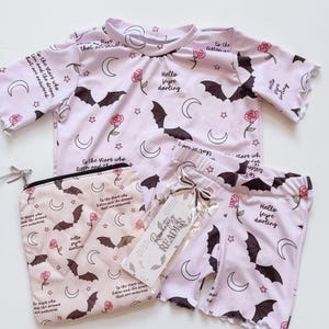 Conjunto de salón de motociclista de fantasía Fae, conjunto de salón, Fae, Murciélago, Para bebé, Rosa, Pantalones cortos de motociclista, Para niños pequeños, Para niñas, Conjunto a juego, Libro de fantasía