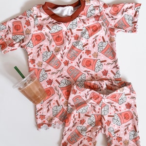 Conjunto de motociclista PSL, conjunto de salón, calabaza especiada, PSL, otoño, pantalones cortos de motociclista, para niño pequeño, para bebé, conjunto a juego