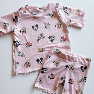 Conjunto de salón de motociclista con amigos mágicos en rosa, Heeler, azul, para bebé, día en el parque, pantalones cortos de motociclista, para niño pequeño, rosa, personajes