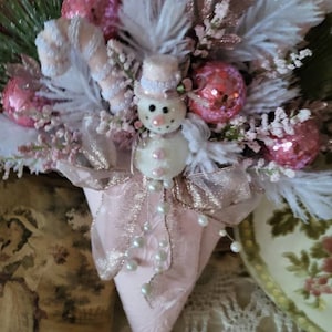 Shabby Chic Christmas Holiday Jingle Bells Glitter Floral Hanging Pink Door Decor
