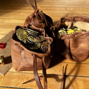 Brown Leather Pouches, Coin Pouch, Leather Drawstring Bag, Dice Pouch, Jewelry Bag, Crystal pouch, LARP, Essential Oils and reenactment