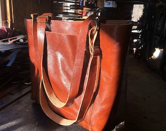 Sac fourre-tout en cuir en édition limitée pour femme | Sac fourre-tout parfait | Sac fourre-tout en cuir fait à la main | Porte-monnaie en cuir | Sac à main de tous les jours