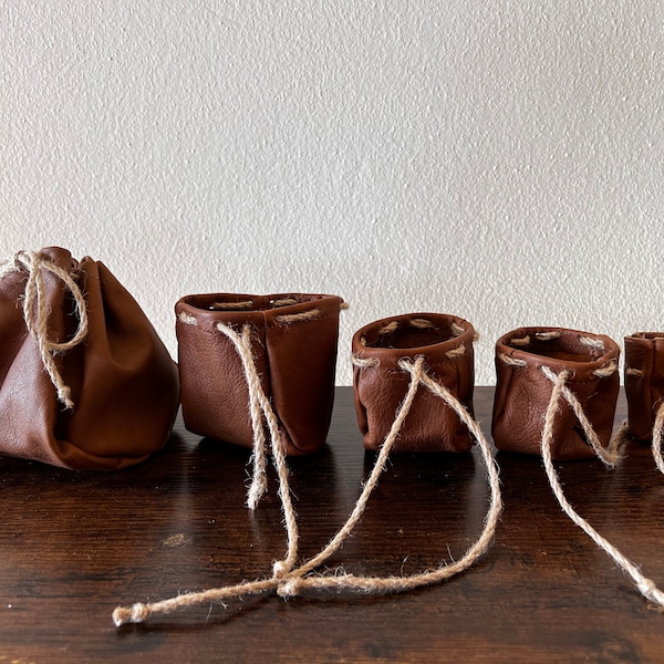 Brown Leather Pouches, Coin Pouch, Leather Drawstring Bag, Dice Pouch, Jewelry Bag, Crystal pouch, LARP, Essential Oils and reenactment
