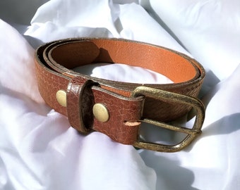 Handmade Brown Leather Belt: Vintage Style, Antique Brass Buckle