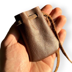 Lederbeutel, Cosplay und Reenactment, kleine Lederbeutel, Kordelzugbeutel, Medizinbeutel, Schmuckbeutel, ätherische Öle, Goldbeutel