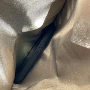 Military-Grade Faraday Bag: EMF, RFID, & GPS Signal Blocking