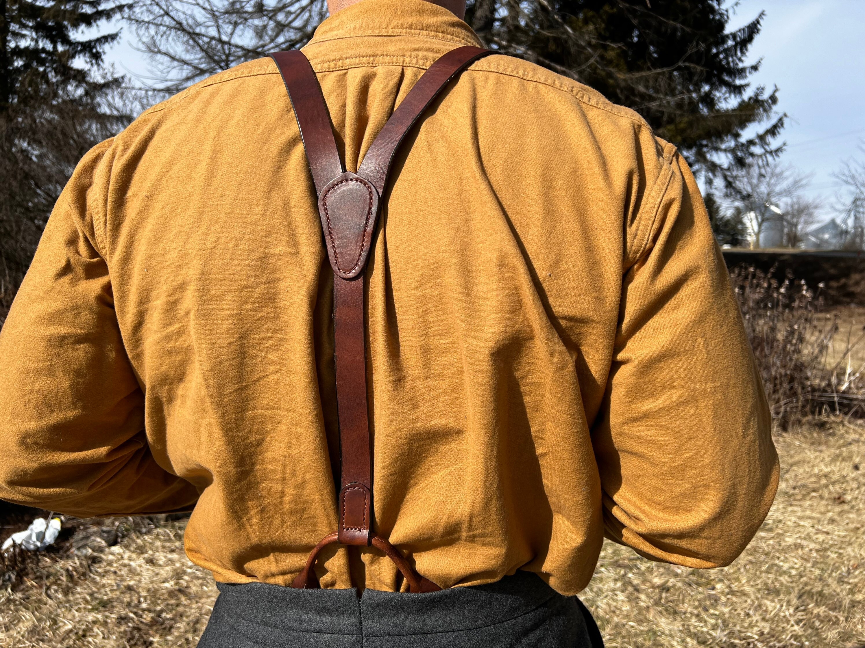 ハンドメイドレザーボタンサスペンダー：ウエスタンカウボーイスタイル