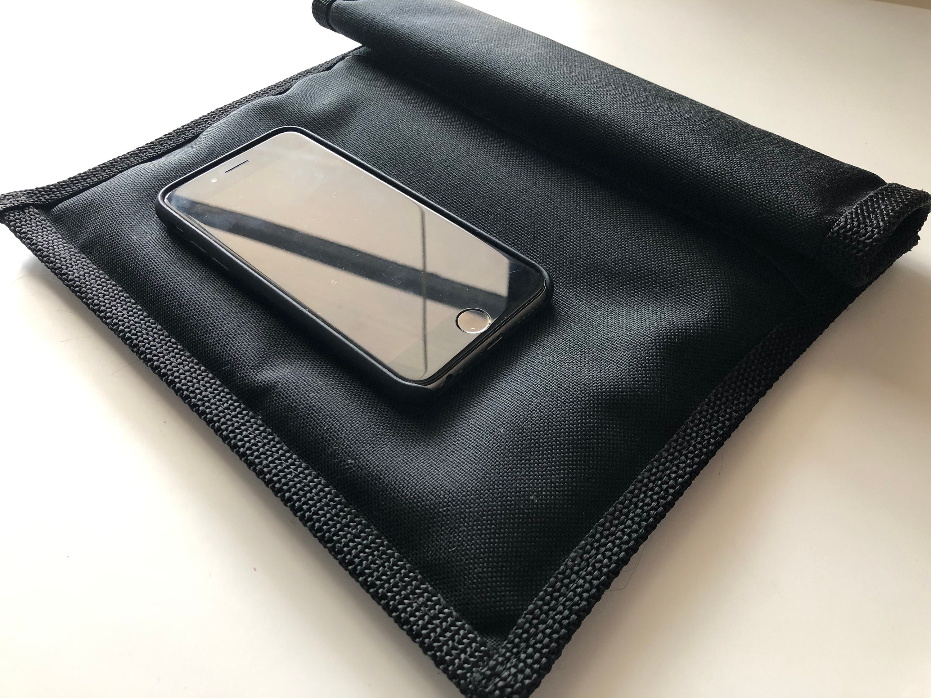 Small Utility Faraday Bag for Phones - OzSpy Spy Shop