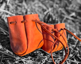 100% Leather Side Pouch: Round Bag Case Wizard Natural Brown Strap