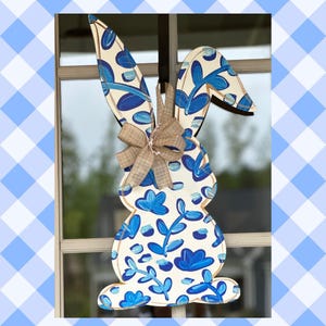 Chinoiserie Blue Bunny Rabbit Door Hanger