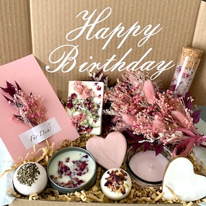 Personalisierte Wellness Geschenkbox für Frauen Geschenkkorb mit Name, Wellness Geschenkkorb mit Trockenblumen Geschenkset Entspannung Rose Rose Premium Deluxe