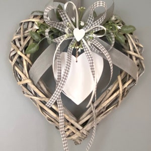 Door wreath all year round, heart shaped wreath, heart for the door, favorite wreath, front door decoration, housewarming gift image 4