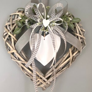 Door wreath all year round, heart shaped wreath, heart for the door, favorite wreath, front door decoration, housewarming gift image 6