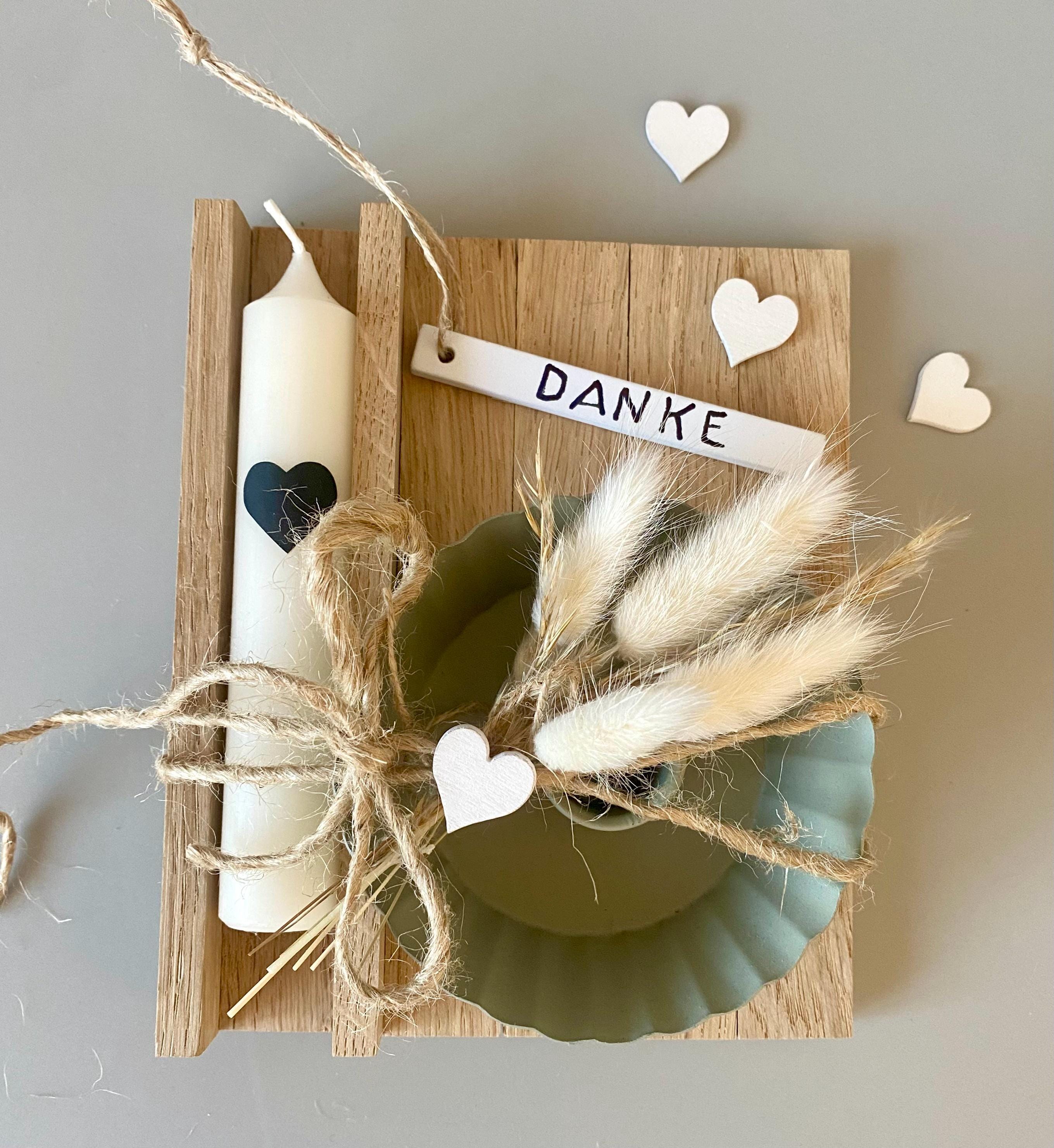 Handbemalte Acryl Desktop-Dekoration – Vintage Blumen Mit Buchstabe B – Perfekt Als Geschenk Für Kollegen Oder Deko