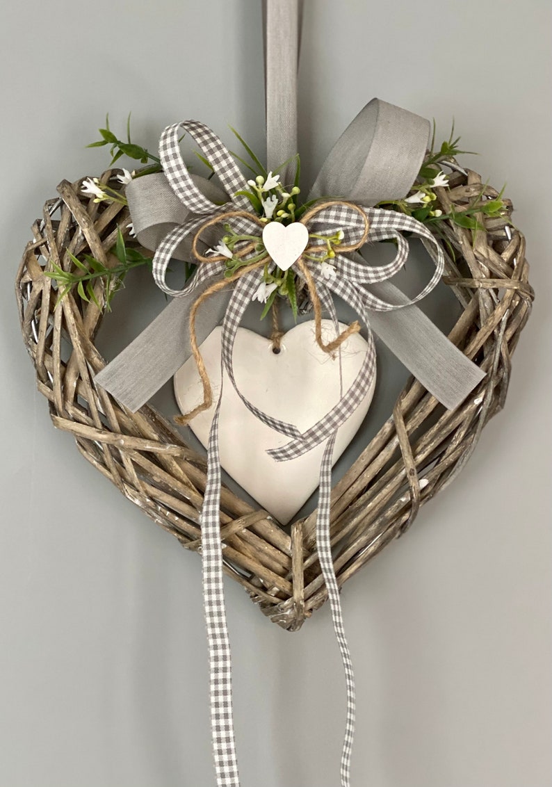 Door wreath all year round, heart shaped wreath, heart for the door, favorite wreath, front door decoration, housewarming gift image 10