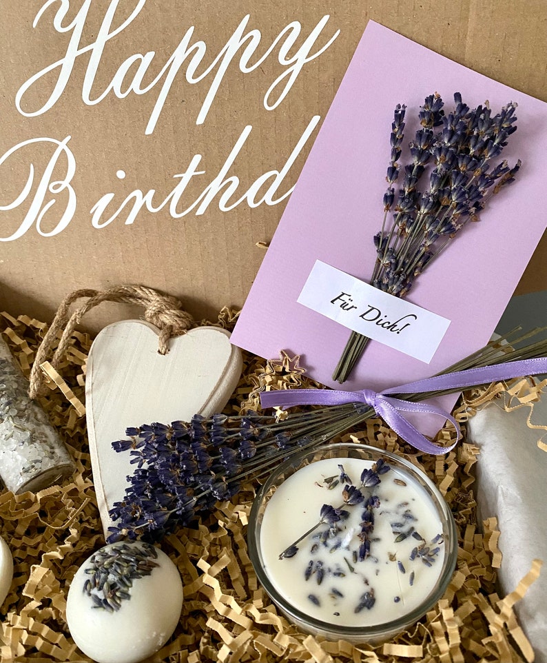 Personalisiertes Geschenk für Frauen, Wellnessbox mit Namen, Geburtstagsgeschenk für Mama, Verwöhnset Lavendel, Geschenkset zu Muttertag, Bild 8