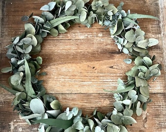 Couronne d'eucalyptus fleurs séchées, couronne de fleurs séchées couronne d'eucalyptus couronne de porte naturelle eucalyptus toute l'année, cadeau de pendaison de crémaillère fleur sèche