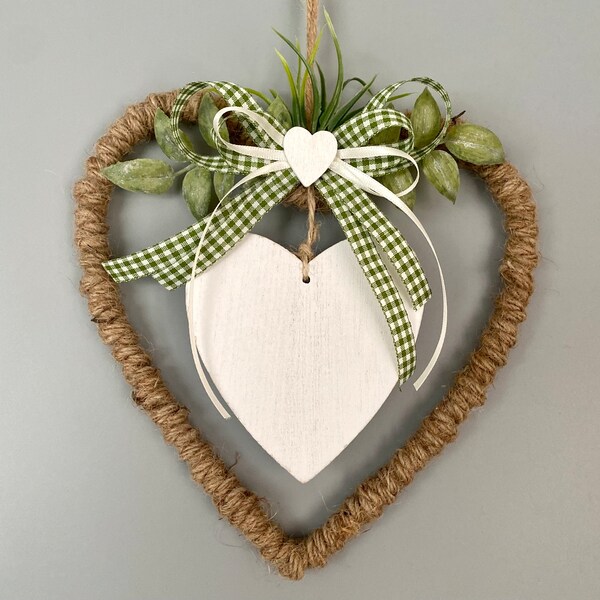 Door wreath, wreath all year round, door decoration heart shape green white, window decoration, country house wreath, wicker heart for front door, moving house gift