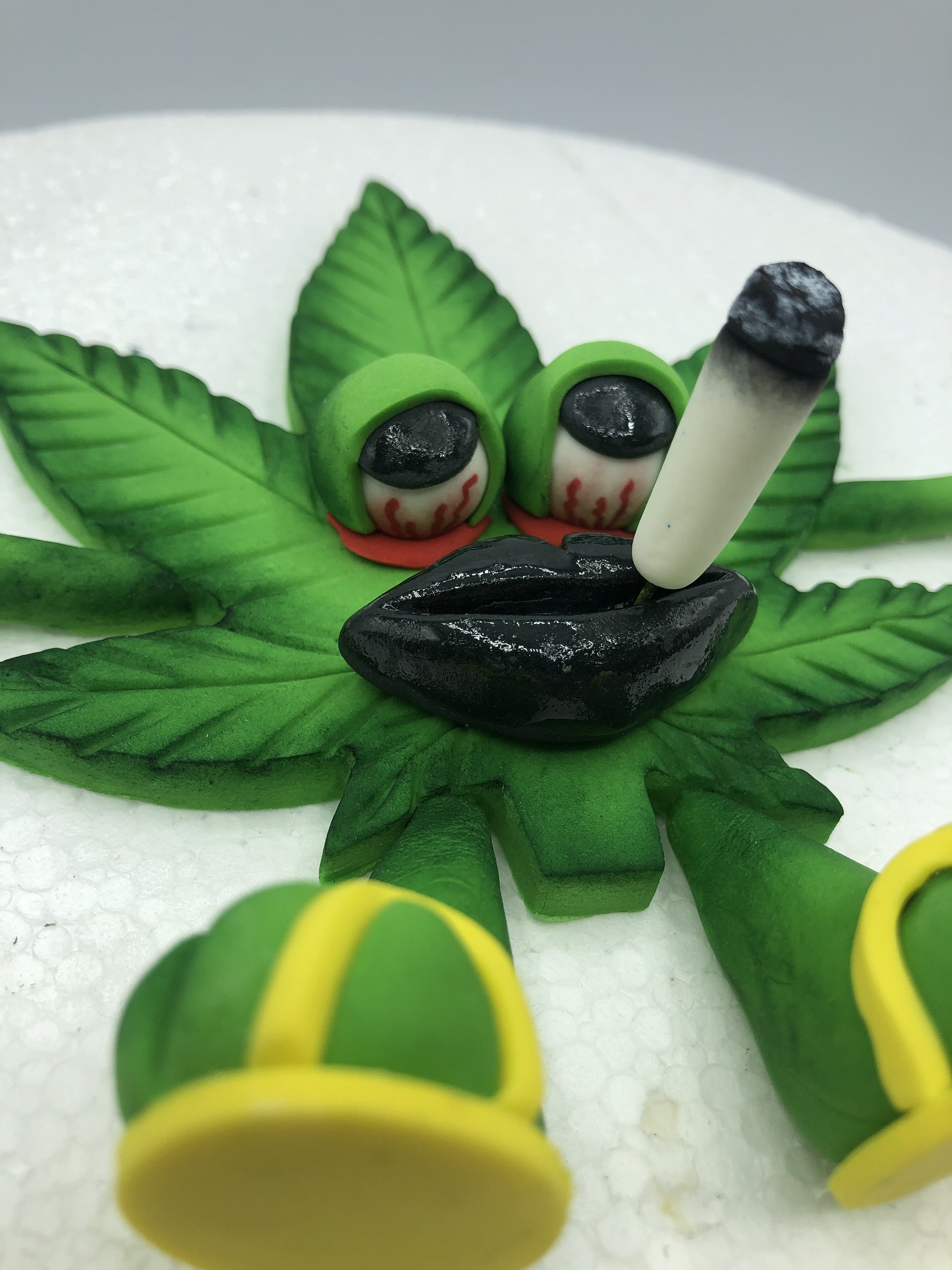 Weed cake decoration cannabis fondant cake decoration | Etsy