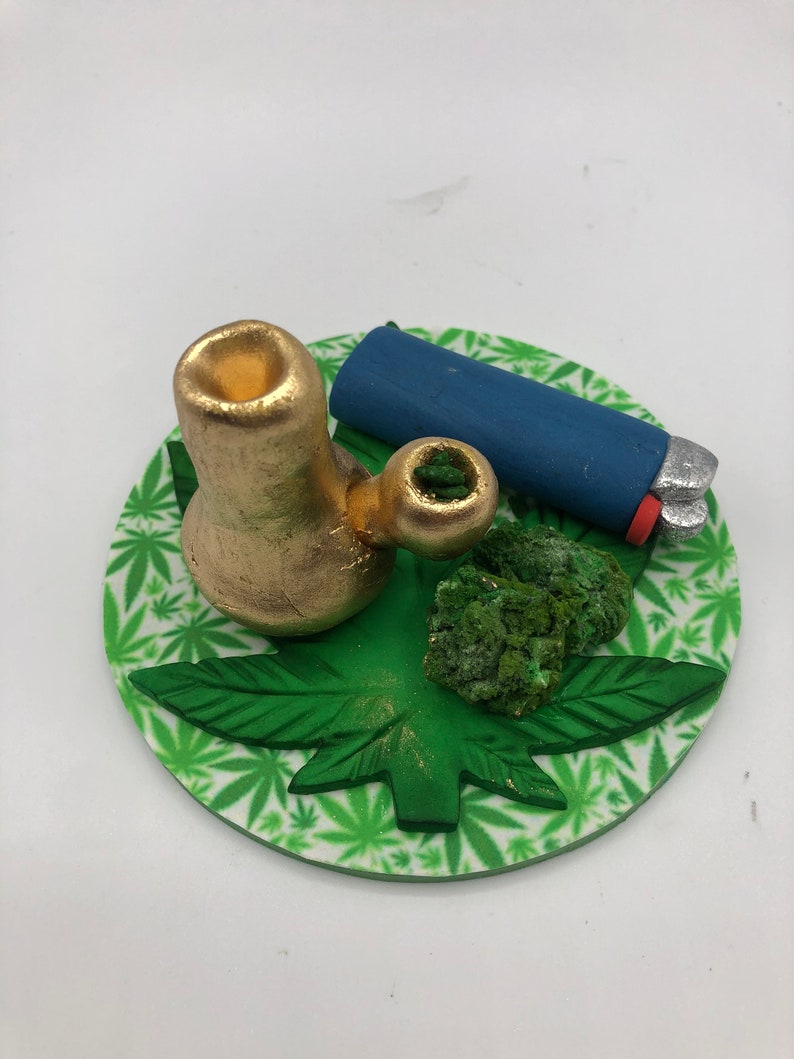 Weed cake topper Weed fondant topper Cannabis cake Etsy