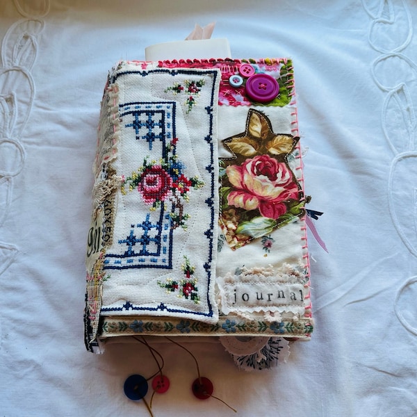 Junk Journal "Roses in the summertime" hand-made, OOAK, hand-stitched, slow-stitched, embroidered, quilted soft cover