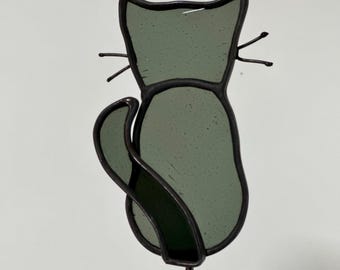 Estaca de vitral con forma de gato negro: un regalo para los amantes de los gatos