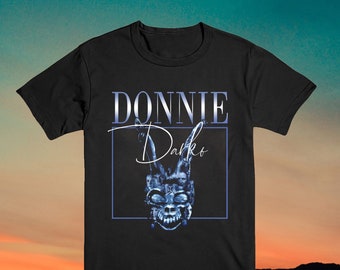 Vintage Donnie Darko T-Shirt Retro Cult Horror Movie Rabbit T-Shirt